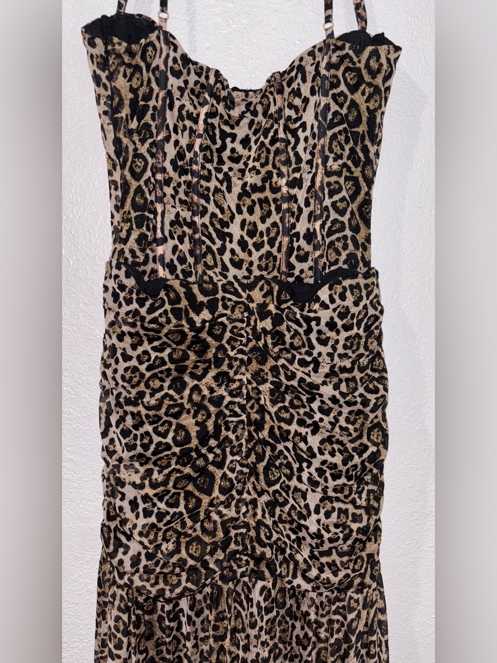 Oh Polly Ruched Asymmetric Corset Gown in Leopard Print - Picture 8 of 10